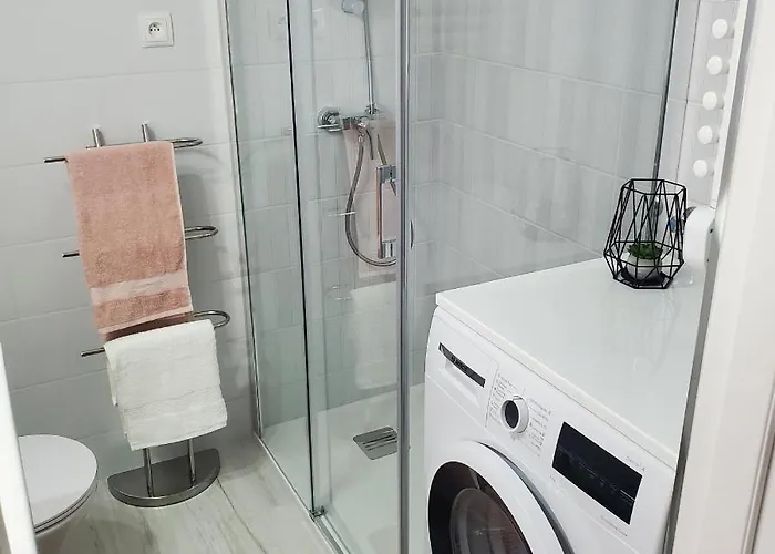 Lägenhet In Cozy & Sea